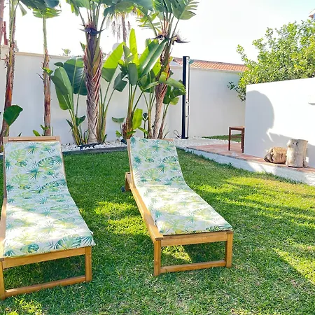 Isabelita بيت للعطل توريمولينوس